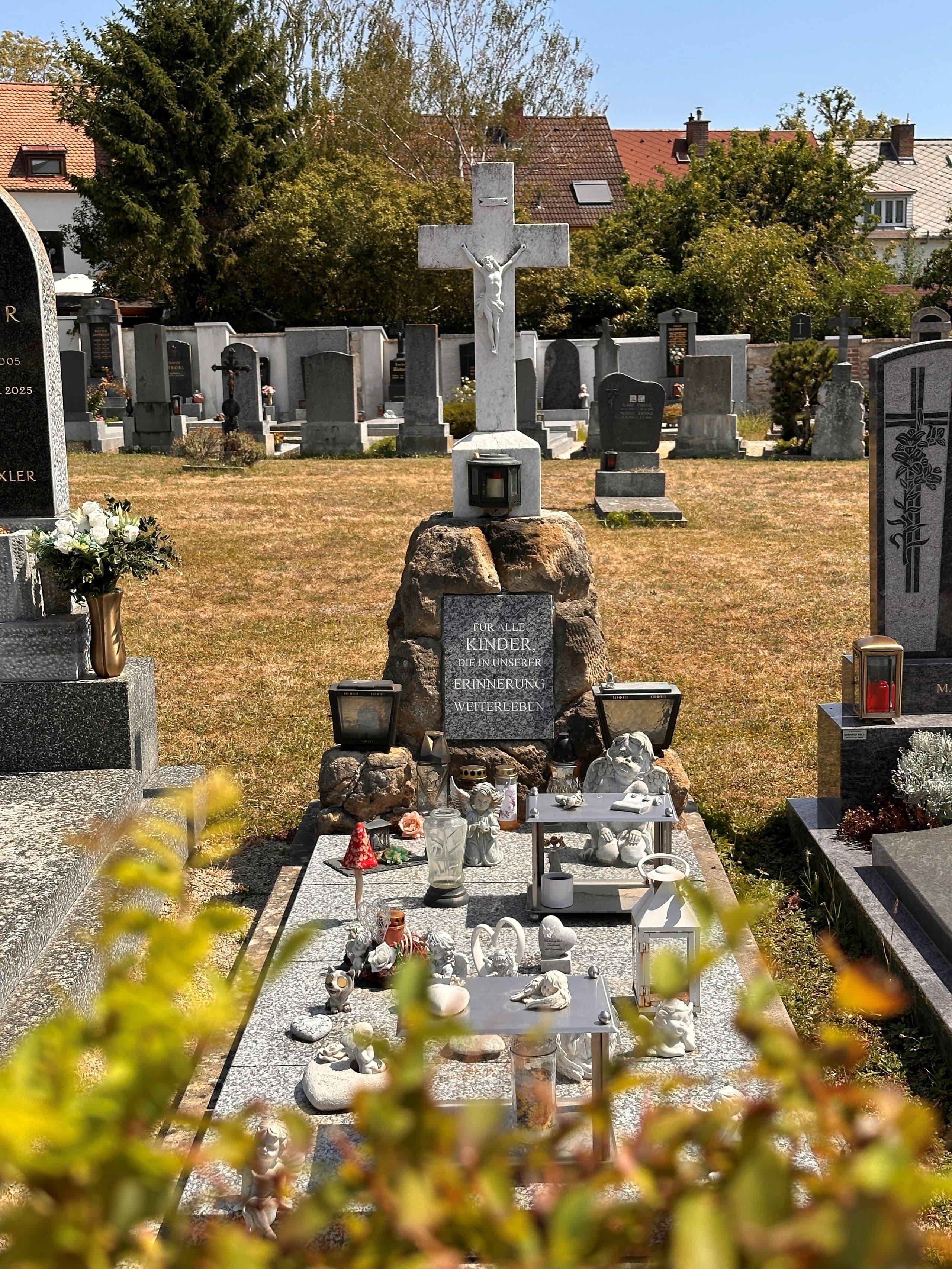 Kindergrabstätte am Stadtfriedhof Mistelbach